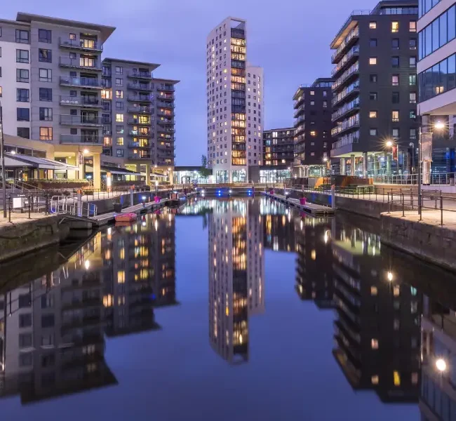 leeds dock